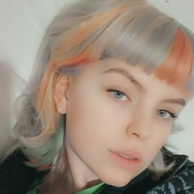 Profile Photo of Loren (@1975loren) on Twitter