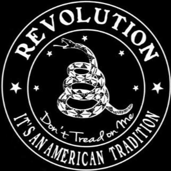 Profile Picture of Chris Daniels (@imgrinn) on Poshmark