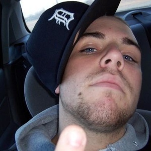 Profile Picture of Robert Rushlow (@cdarjrjforeveranever) on Myspace