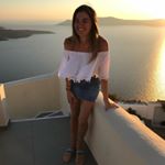 Profile Picture of Renée (@reneekotronis) on Instagram