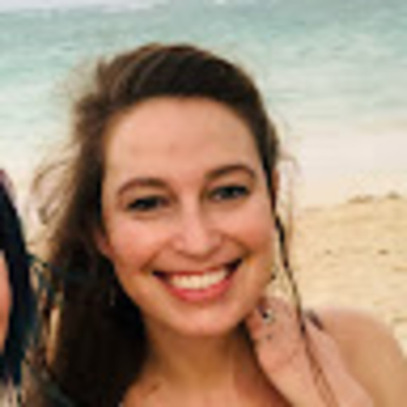 Profile Picture of Eunice Agnew (@eunisue) on Poshmark