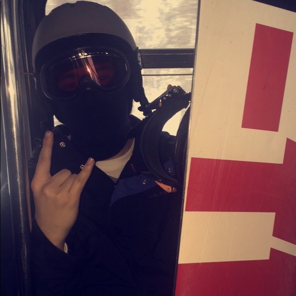 Profile Picture of Julian Diaz (@juliandiaz21) on Poshmark