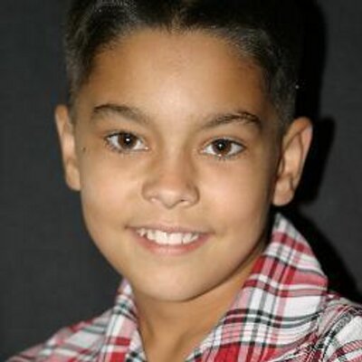 Profile Picture of Jason Teves (@cali_teves) on Twitter