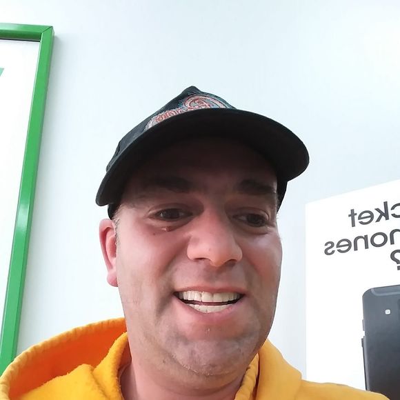 Profile Picture of David Barnes (@davidbarnes351) on Poshmark