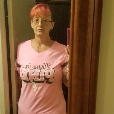 Profile Picture of Linda Donahue (@hellboundangel4) on Twitter