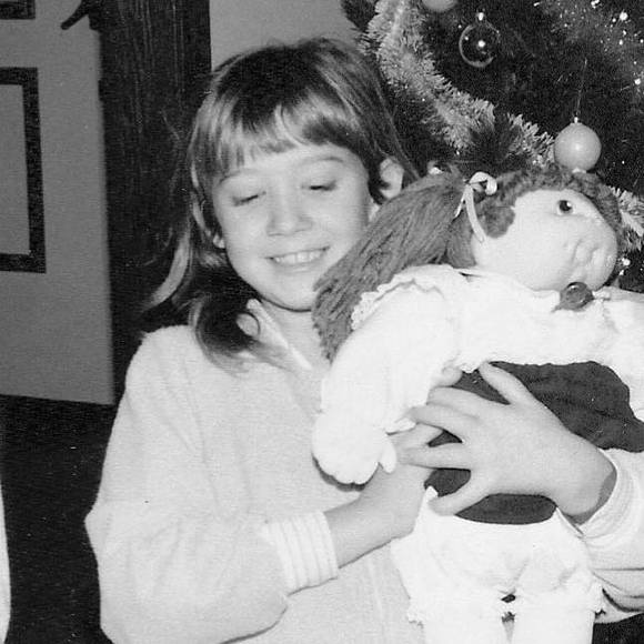 Profile Picture of Paula Baragary (@paula_baragary) on Poshmark