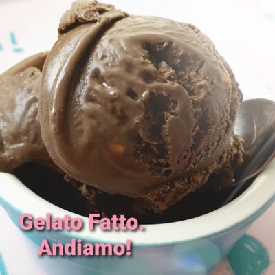 Profile Picture of MakeMeAMeme (@AlCarney4) on Twitter