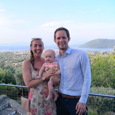 Profile Picture of Tom Hartley (@saxton1988) on Twitter