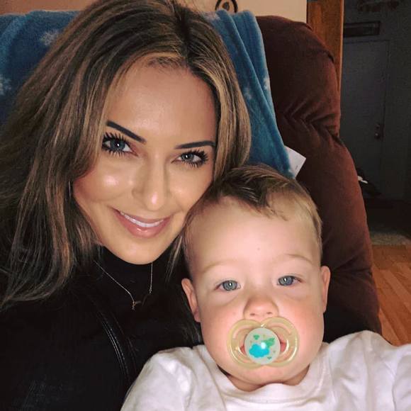 Profile Picture of Geselle Alejo (@geselle1219) on Poshmark