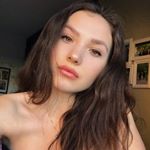 Profile Picture of Riley Blair (@rileyjeanblair) on Instagram