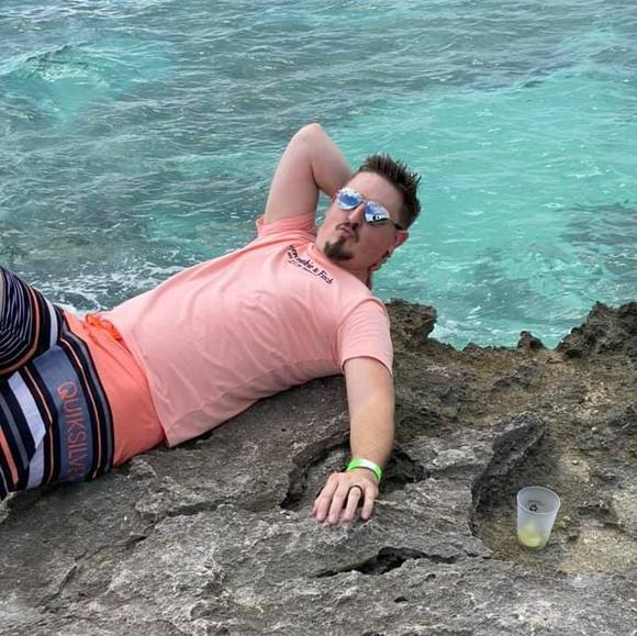 Profile Picture of Spenser Morris (@skater61188) on Poshmark