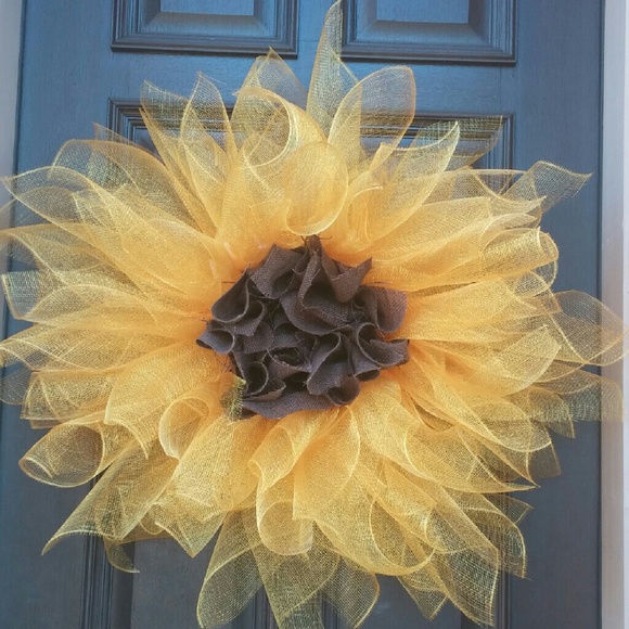 Profile Picture of Shannon Griswell (@shannon0669) on Poshmark