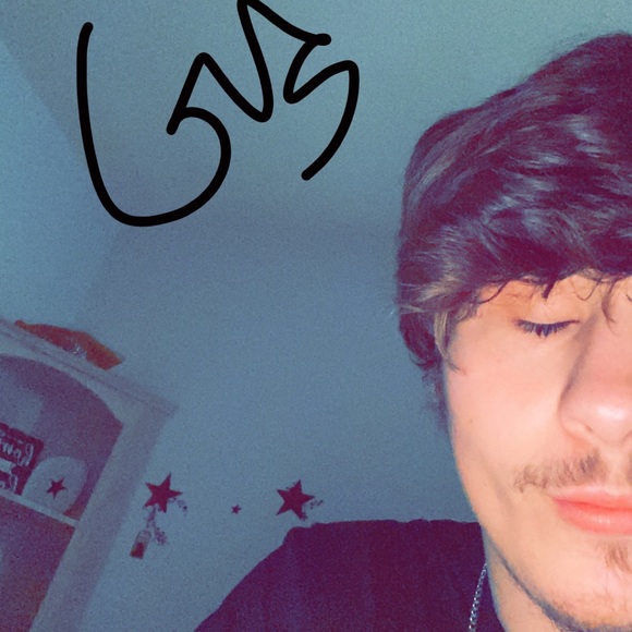 Profile Picture of David Fife (@david_fife) on Poshmark