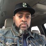 Profile Picture of James Russell (@boutmybread12) on Instagram