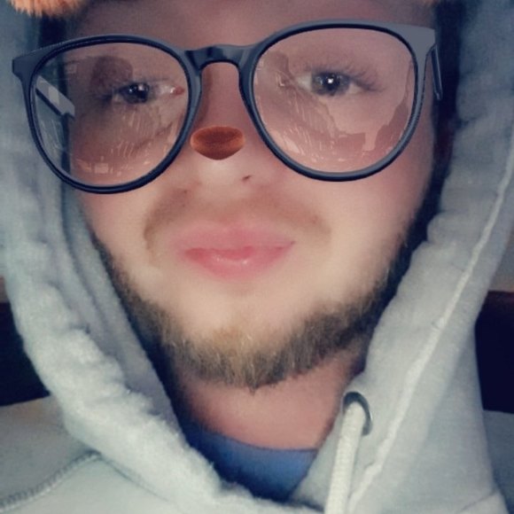 Profile Picture of Kyle Henson (@heson815) on Poshmark