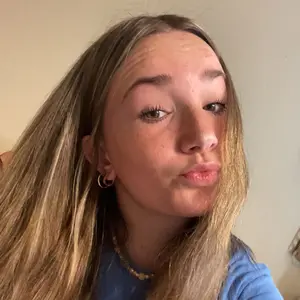 Profile Picture of lala (@ella.webber) on Tiktok