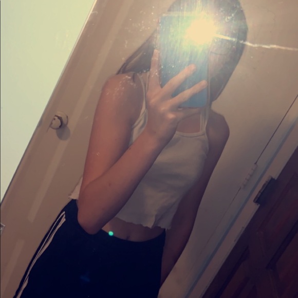 Profile Picture of Kimberly Cotelleso (@kcotelleso) on Poshmark
