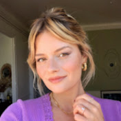 Profile Picture of Sabina Socol (@sbnscl) on Youtube