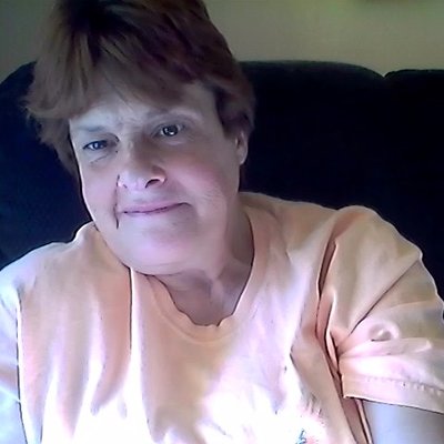 Profile Picture of Tracy McFarlane (@rosebud12366) on Twitter