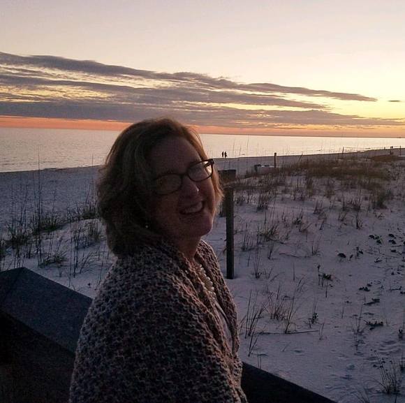 Profile Picture of Dawn Goodman-martin (@cdrmartin) on Poshmark