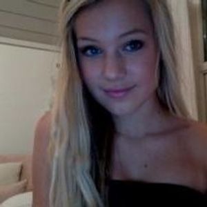 Profile Picture of Charlotte Millers (@lottiemillersxx) on Myspace