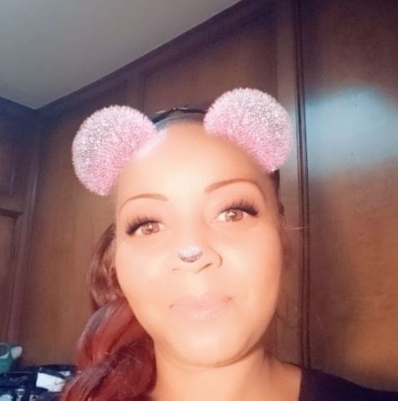Profile Picture of Nyree Detiege (@nyreedetiege) on Poshmark