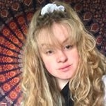 Profile Picture of lucy smizz 🖤 (@lucysmizzsings) on Instagram