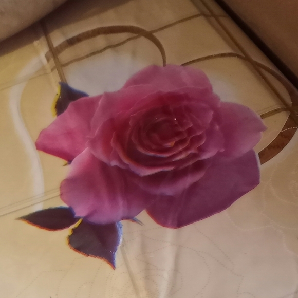 Profile Picture of Mari Ayala (@mcadelen8) on Poshmark