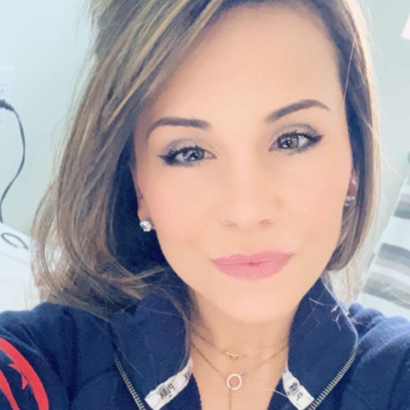 Profile Picture of Erica Scarpena (@lile23) on Poshmark