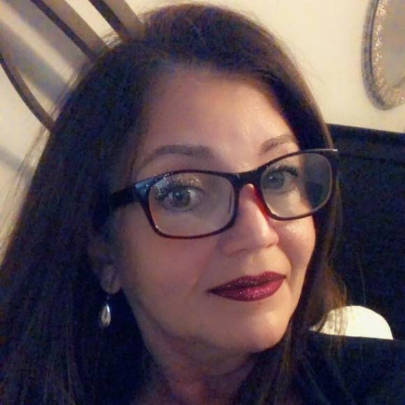 Profile Picture of Denise Terwilleger (@dterwilleger) on Poshmark