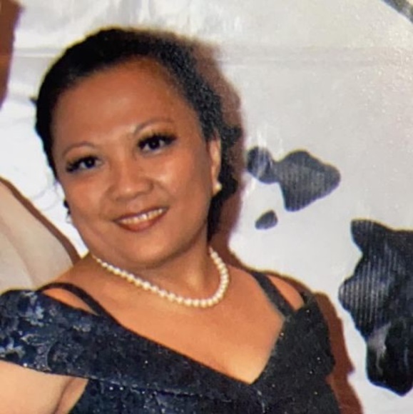 Profile Picture of Marcelina Caoili (@marcelinacaoili) on Poshmark