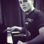 Profile Picture of John Robert Piano Covers (@johnrobertkeys) on Instagram