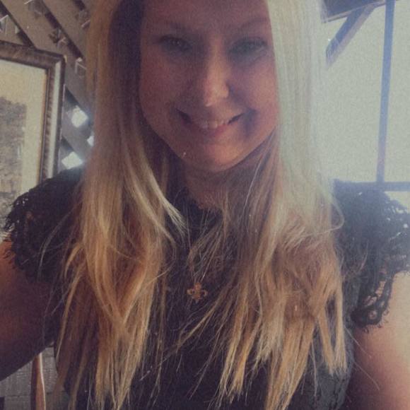 Profile Picture of Stacey Leyhew (@staceyb504) on Poshmark
