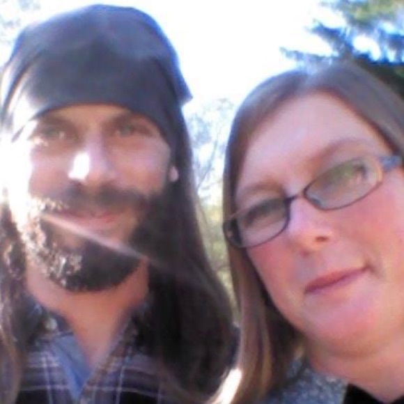 Jessica Goldsworthy - Poshmark Profile Picture of Jessica Goldsworthy (@jessielyn1973) on Poshmark