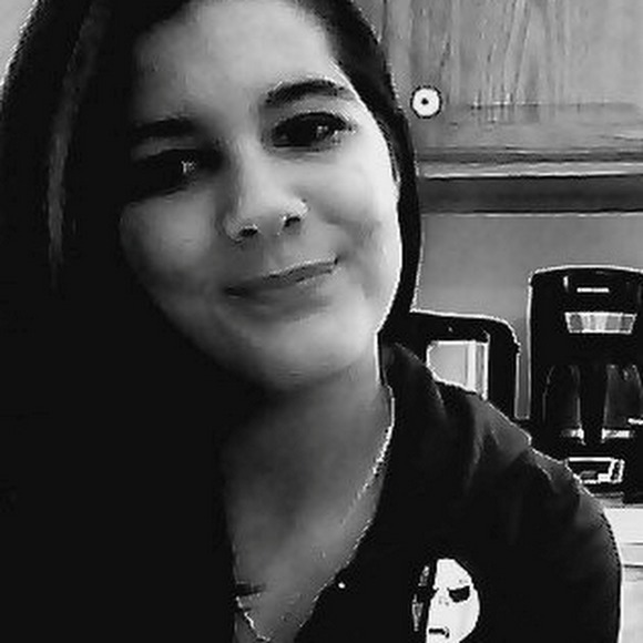 Profile Picture of Brianna Kominsky (@briannakominsky) on Poshmark