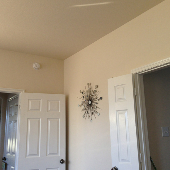 Profile Picture of Brenda Aloyo (@baloyo) on Poshmark