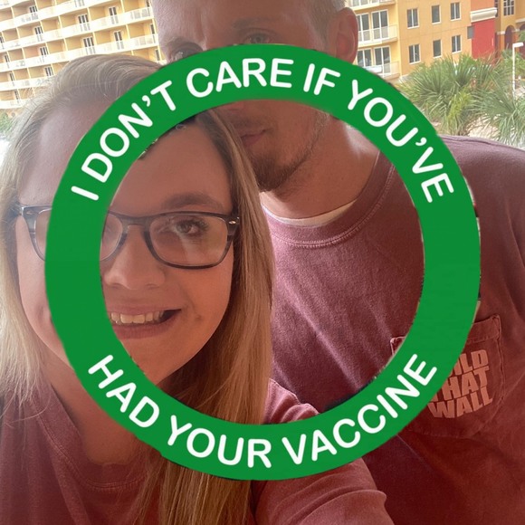 Profile Picture of Alexander Hart (@gatorboi121690) on Poshmark