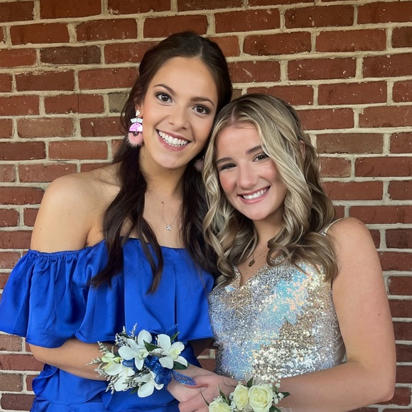 Profile Picture of Nola Adams (@nolaadams07) on Poshmark