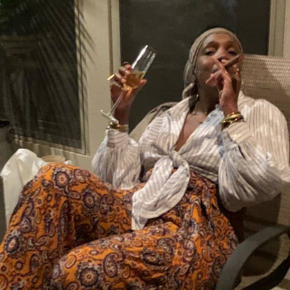 Profile Picture of Lillian Taylor-stephens (@tlillian53) on Poshmark