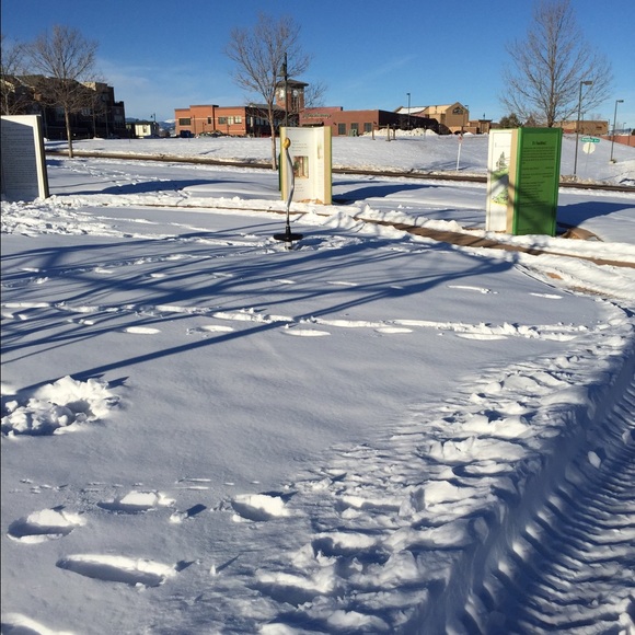 Profile Picture of Anita Peakes (@nita2757) on Poshmark