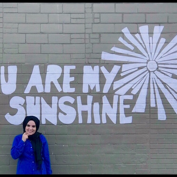 Betul Ozcelik - Poshmark Profile Picture of Betul Ozcelik (@bozcelik) on Poshmark