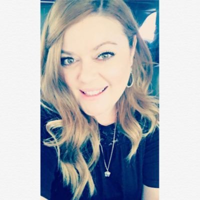 Profile Picture of Amy Price (@MrsPriceBuice) on Twitter