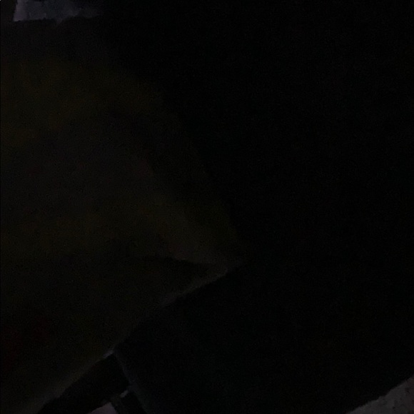 Profile Picture of Tae Lowers (@jayhoodie) on Poshmark