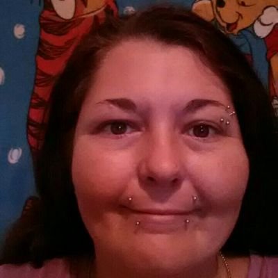 Profile Picture of Miranda Rowe (@mirandarowe791) on Twitter