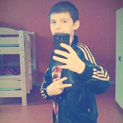 Profile Picture of Devauxjason (@jasondevaux) on Twitter