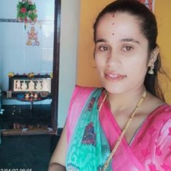 Profile Picture of Nishu muddhu Nishu muddhu (@nisctchnishu) on Poshmark