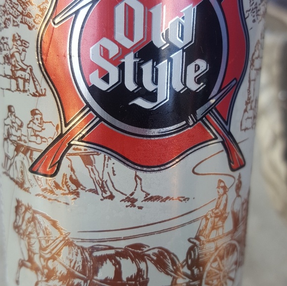 Profile Picture of John Lemons (@jcllem) on Poshmark