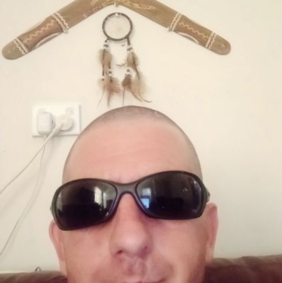 Profile Picture of Justin Smith (@juzzy0677) on Poshmark