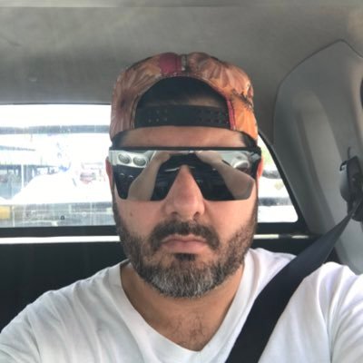 Profile Picture of Daniel Sepulveda (@danielsepu) on Twitter