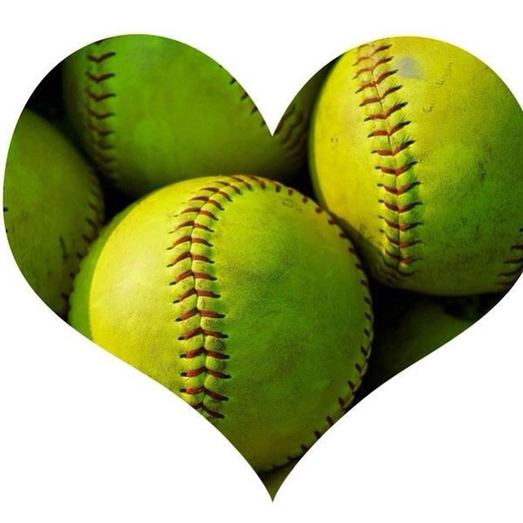 Profile Picture of Nancy Bechtel (@nbechtel) on Poshmark